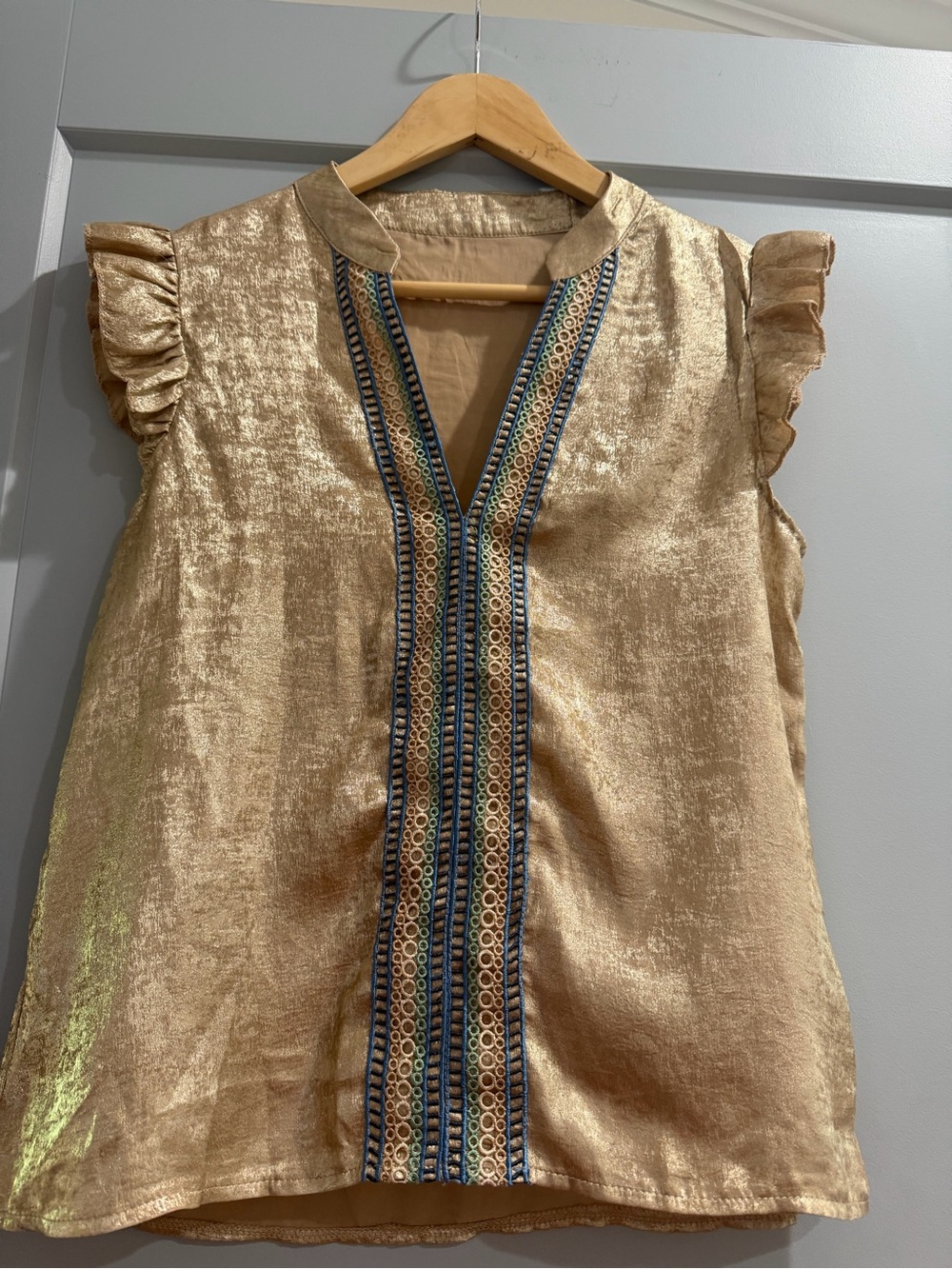 Gold Metallic Ruffle Sleeve Embroidered Trim Top Medium